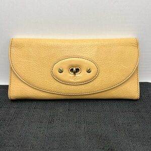 UGG Australia Chardonnay Tan Women’s Leather Wallet